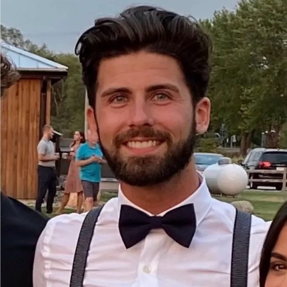 Meet your Posher, Levi - Picture 5 of 6